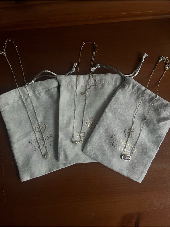 Kendra Scott Jewelry - Kendra Scott Necklace Bundle💜
